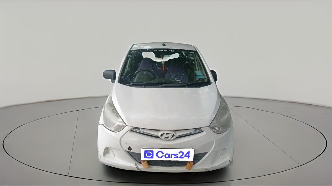 2015 Hyundai Eon ERA +, CNG, Manual, 1,17,073 km, exterior