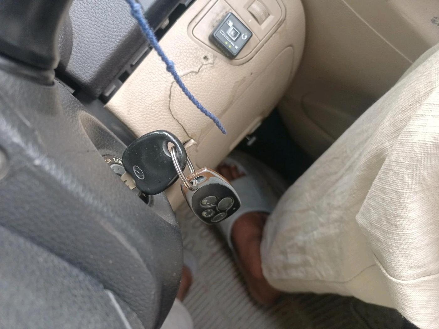 2015 Hyundai Eon ERA +, CNG, Manual, 1,17,073 km, interior
