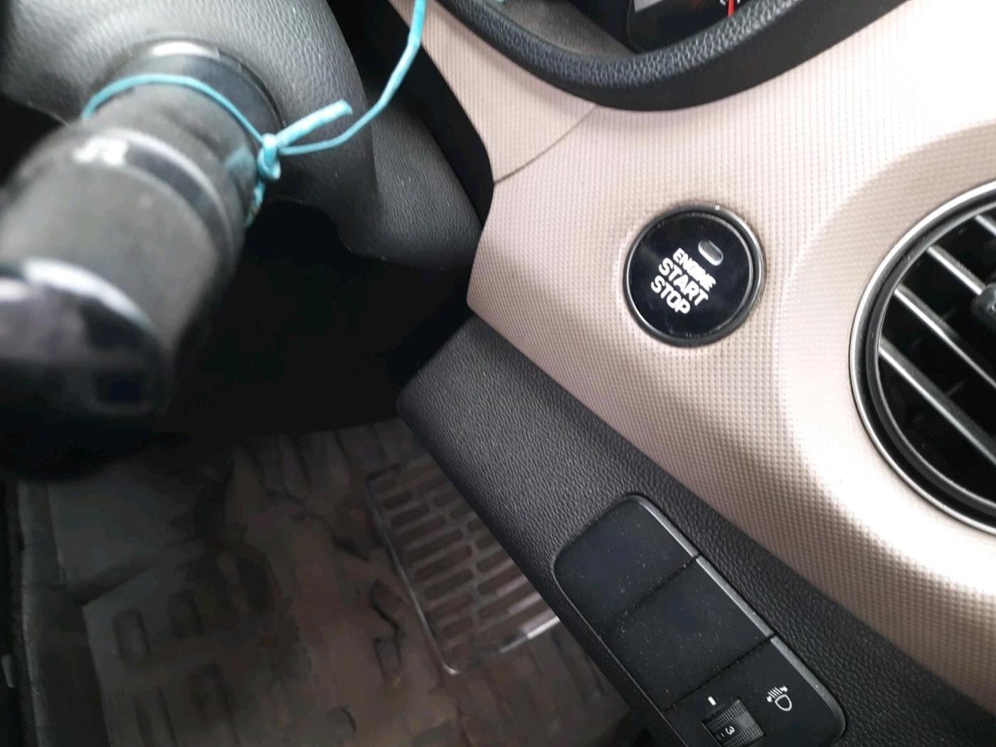 2016 Hyundai Grand i10 ASTA (O) AT 1.2 KAPPA VTVT, Petrol, Automatic, 1,43,993 km, interior
