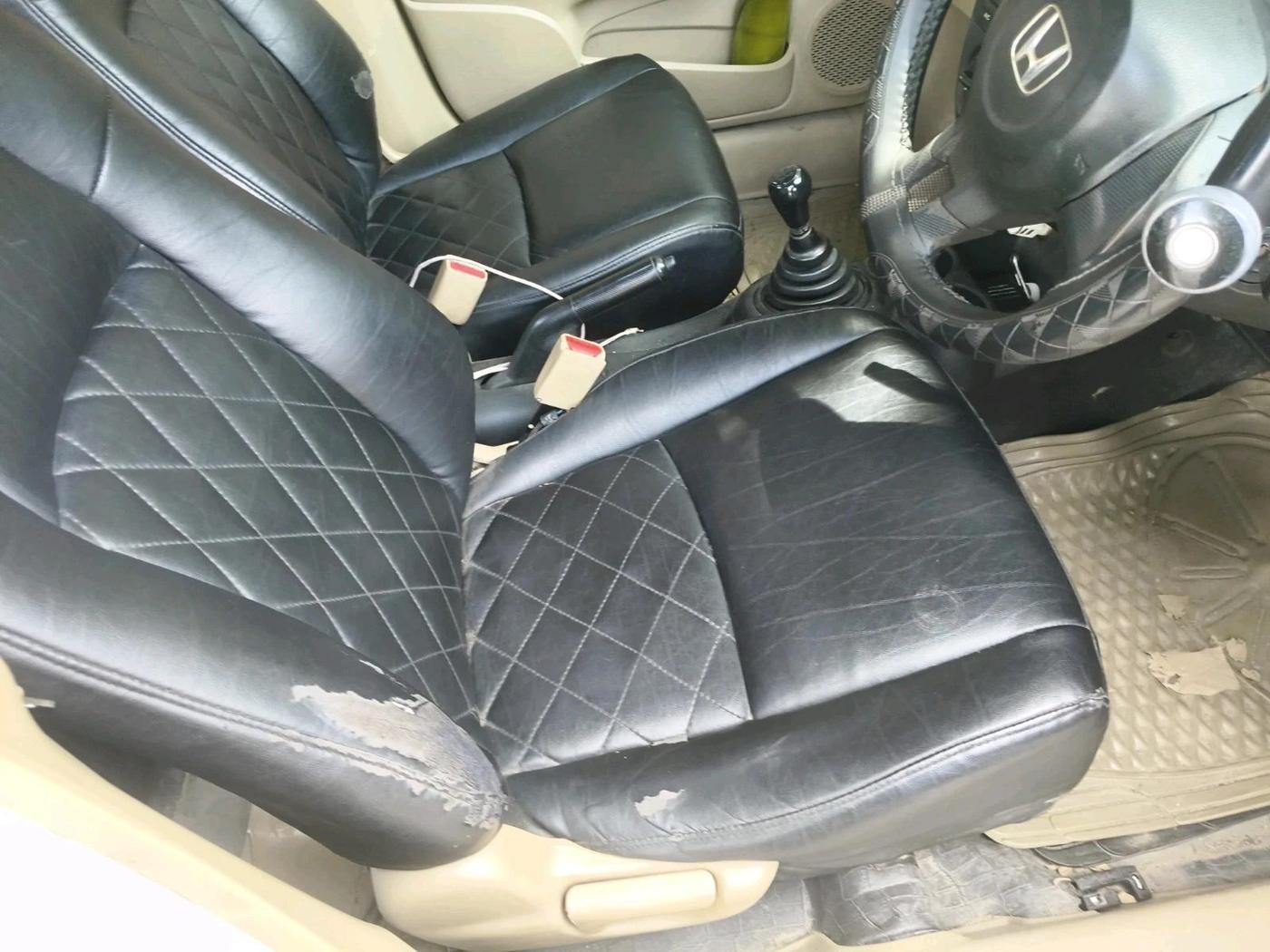 2015 Honda Amaze 1.2L I-VTEC E, CNG, Manual, 1,37,890 km, interior