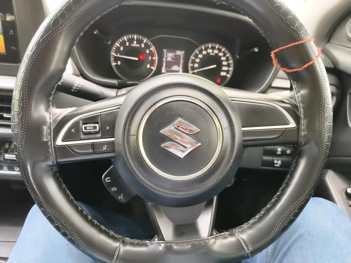 2025 Maruti BREZZA VXI S-CNG, CNG, Manual, 39,754 km, interior
