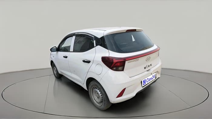 2024 Hyundai GRAND I10 NIOS ERA 1.2 KAPPA VTVT, Petrol, Manual, 17,402 km, exterior