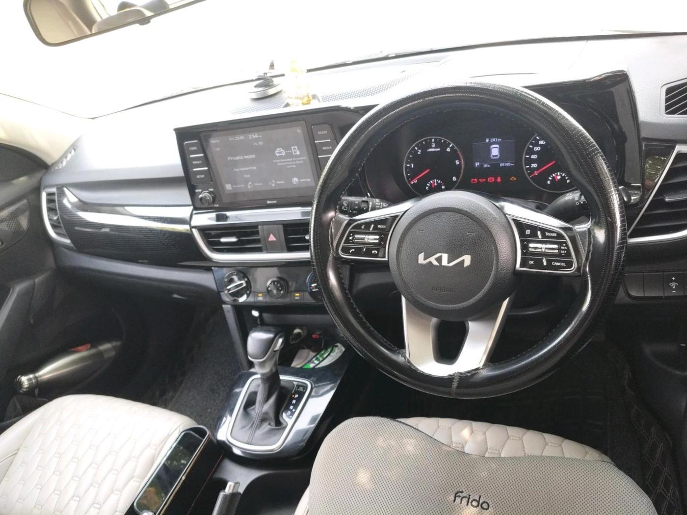 2021 KIA SELTOS HTK PLUS AT 1.5 DIESEL, Diesel, Automatic, 82,707 km, interior
