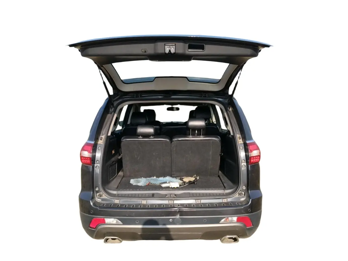 2017 Tata Hexa XM 4X2 7 STR, Diesel, Manual, 96,729 km, exterior