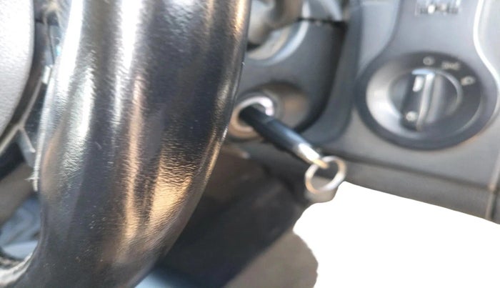 2017 Tata Hexa XM 4X2 7 STR, Diesel, Manual, 96,729 km, interior