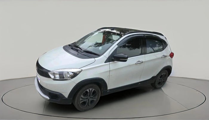 2018 Tata TIAGO NRG PETROL, CNG, Manual, 96,395 km, exterior