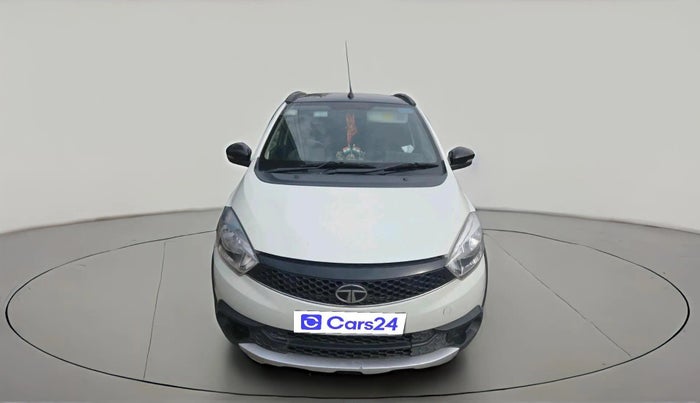 2018 Tata TIAGO NRG PETROL, CNG, Manual, 96,395 km, exterior