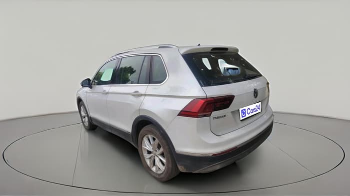 2018 Volkswagen TIGUAN HIGHLINE TDI AT, Diesel, Automatic, 1,42,209 km, exterior