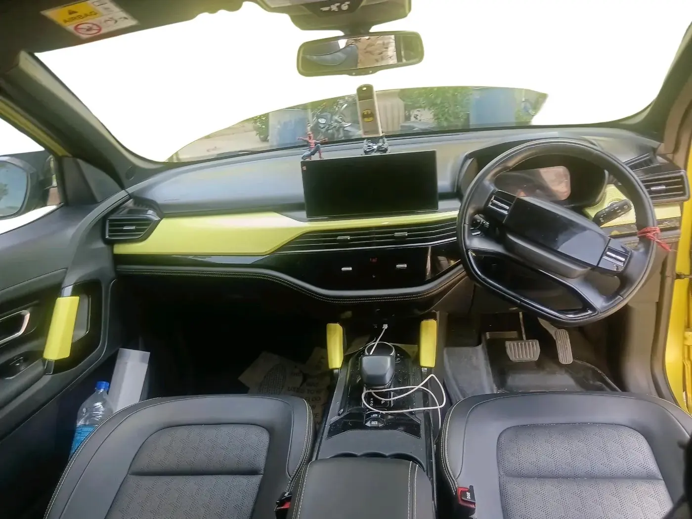 2023 Tata Harrier FEARLESS PLUS DUAL TONE AT, Diesel, Automatic, 17,768 km, interior
