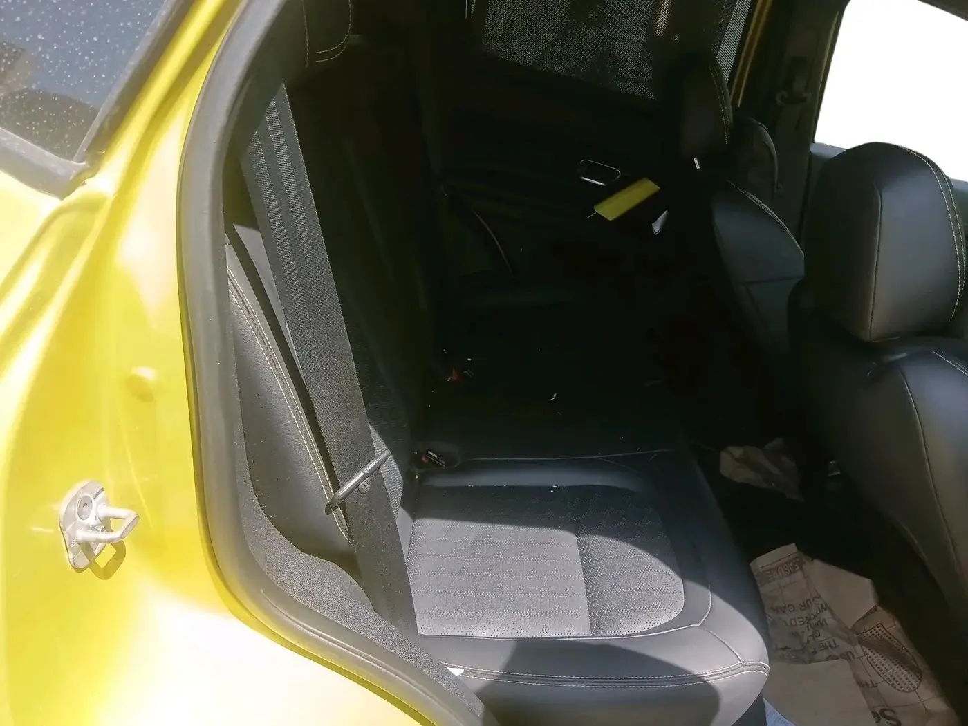 2023 Tata Harrier FEARLESS PLUS DUAL TONE AT, Diesel, Automatic, 17,768 km, interior