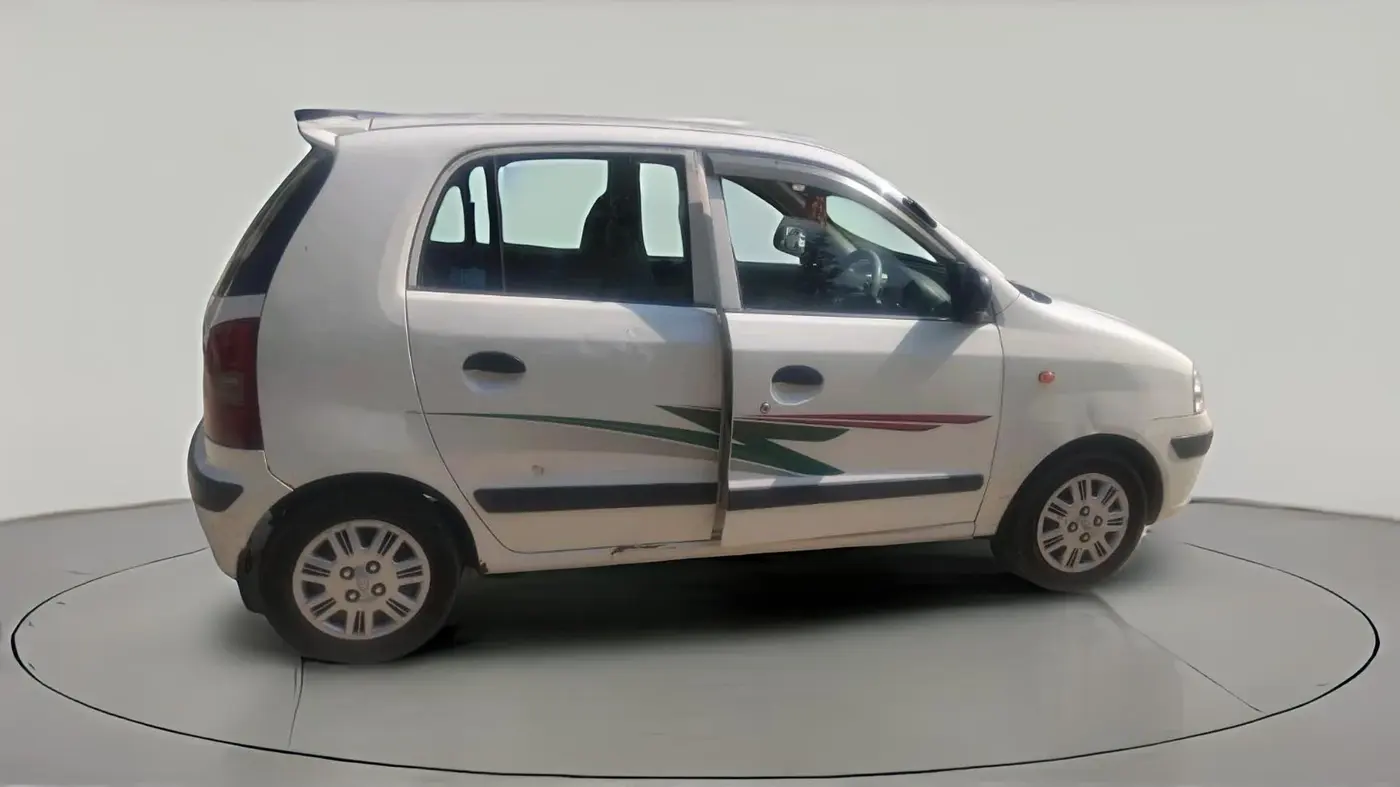 2011 Hyundai Santro Xing GLS, CNG, Manual, 1,27,504 km, exterior