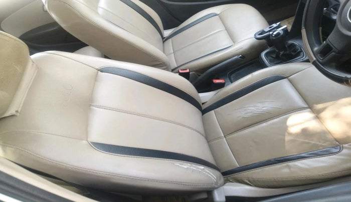 2012 Volkswagen Polo TRENDLINE 1.2L PETROL, Petrol, Manual, 47,998 km, interior