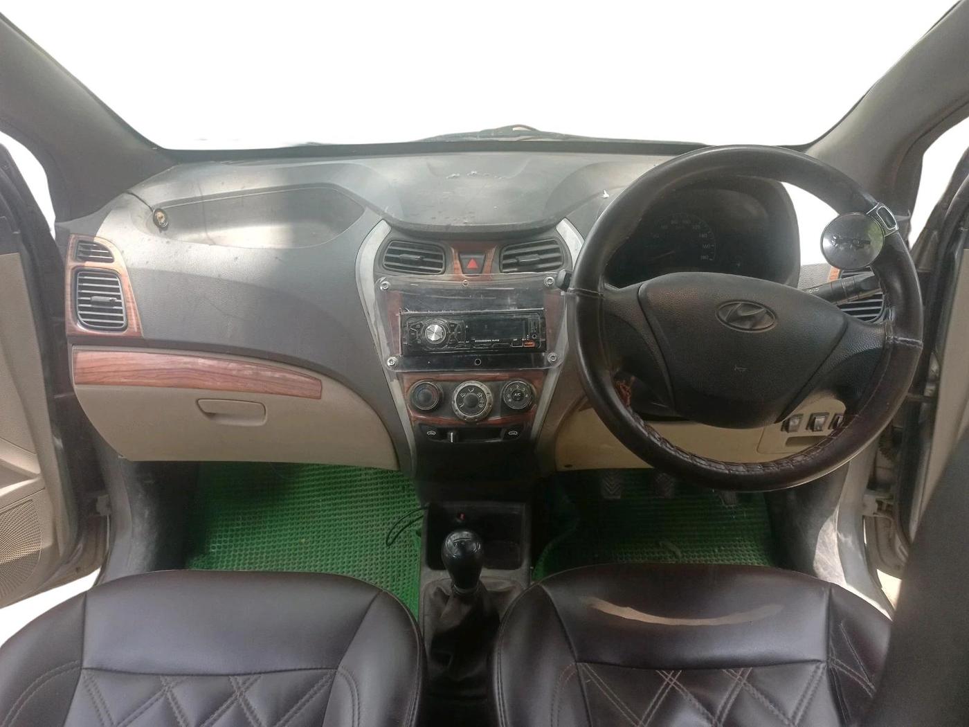 2012 Hyundai Eon ERA +, Petrol, Manual, 78,610 km, interior