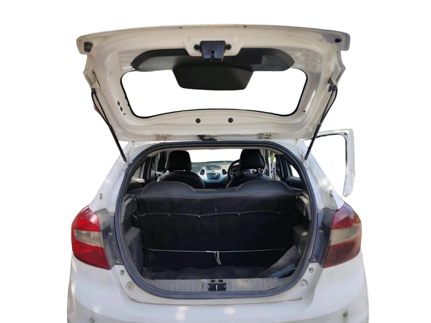 2015 Ford New Figo TREND 1.5L DIESEL, Diesel, Manual, 94,114 km, exterior
