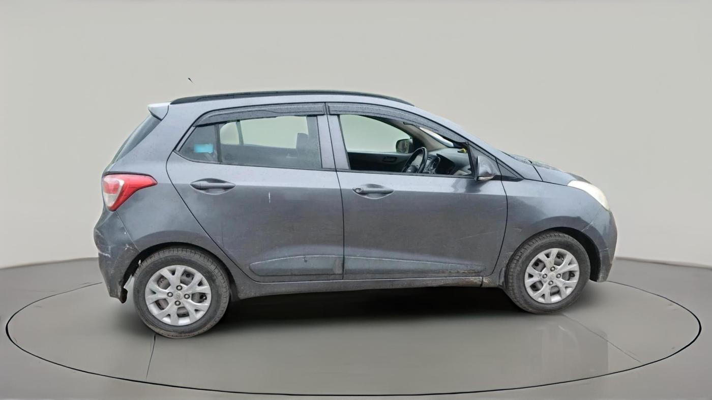 2015 Hyundai Grand i10 SPORTZ 1.2 KAPPA VTVT, CNG, Manual, 1,44,892 km, exterior