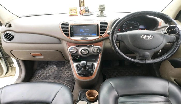 2012 Hyundai i10 MAGNA 1.2, CNG, Manual, 1,32,750 km, interior