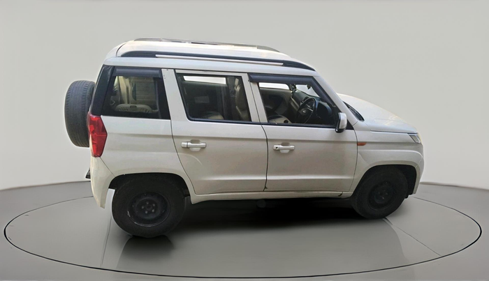 2019 Mahindra TUV300 T6 PLUS, Diesel, Manual, 3,19,623 km, exterior