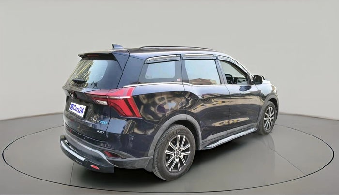 2021 Mahindra XUV700 AX 7 D MT 7 STR, Diesel, Manual, 1,20,443 km, exterior