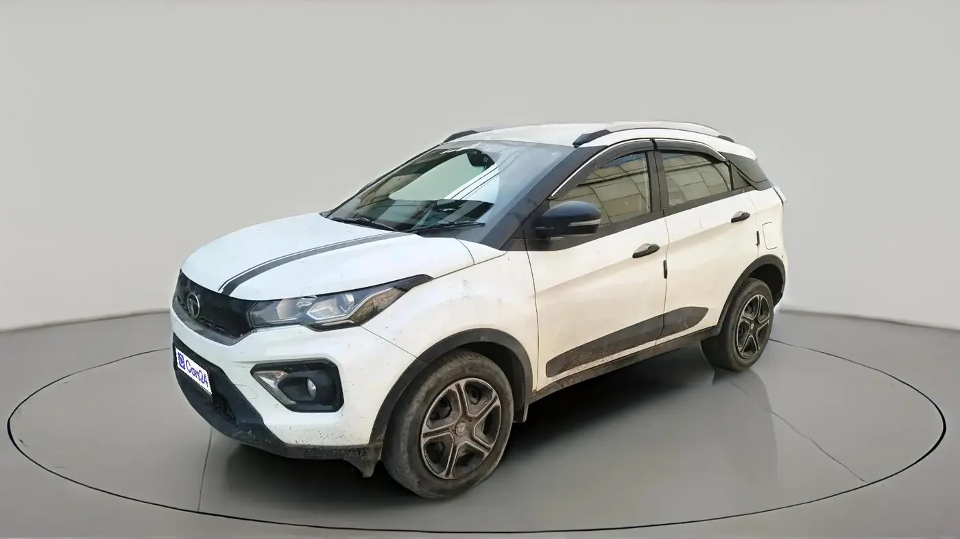 2022 Tata NEXON XM PETROL, CNG, Manual, 37,115 km, exterior