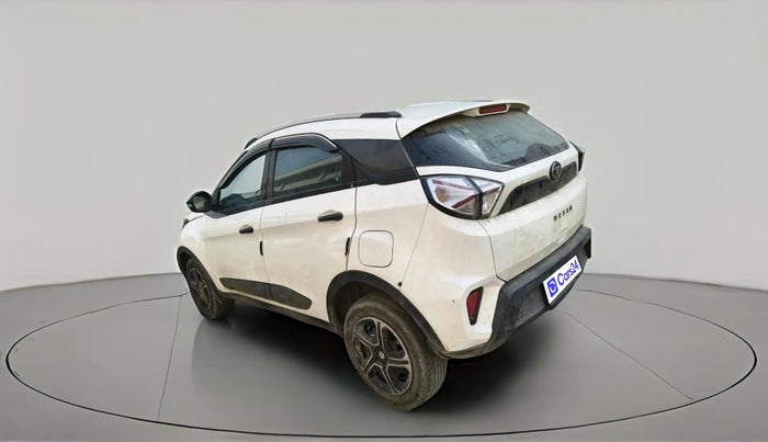 2022 Tata NEXON XM PETROL, CNG, Manual, 37,115 km, exterior