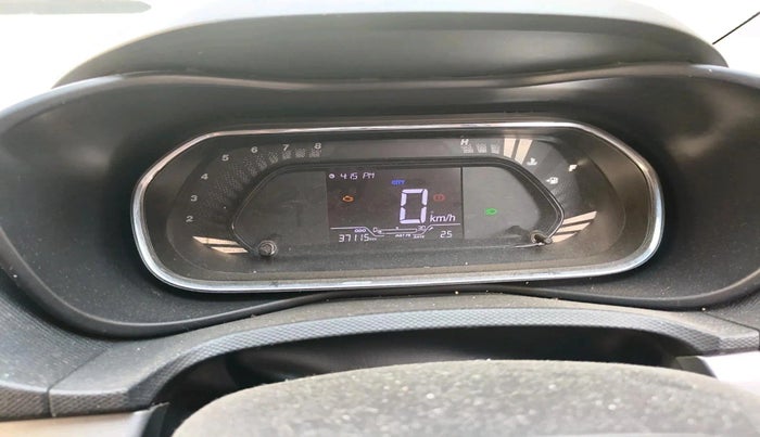 2022 Tata NEXON XM PETROL, CNG, Manual, 37,115 km, interior