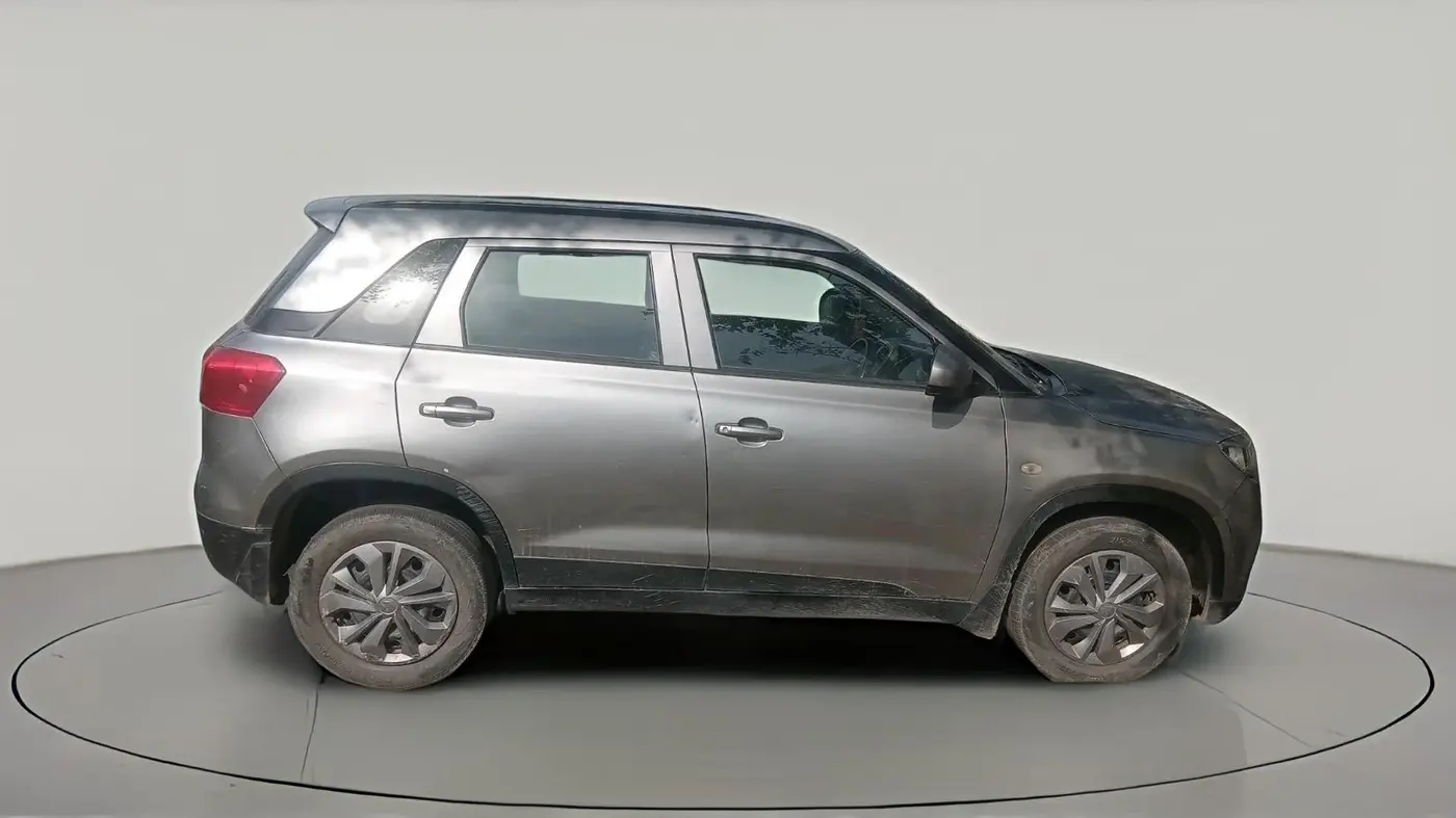 2016 Maruti Vitara Brezza VDI, Diesel, Manual, 1,84,028 km, exterior