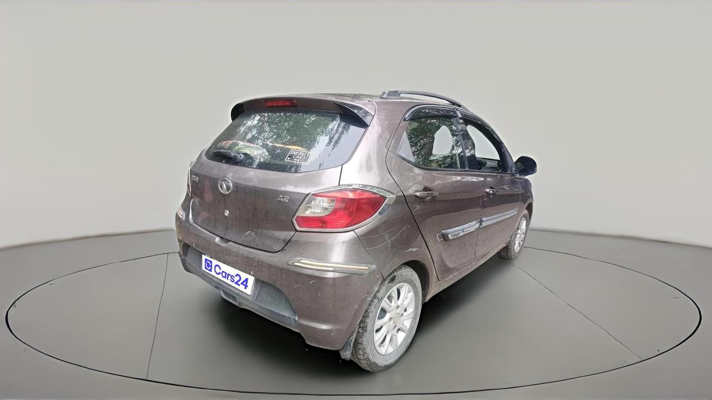 2017 Tata Tiago XZ PETROL, CNG, Manual, 53,728 km, exterior