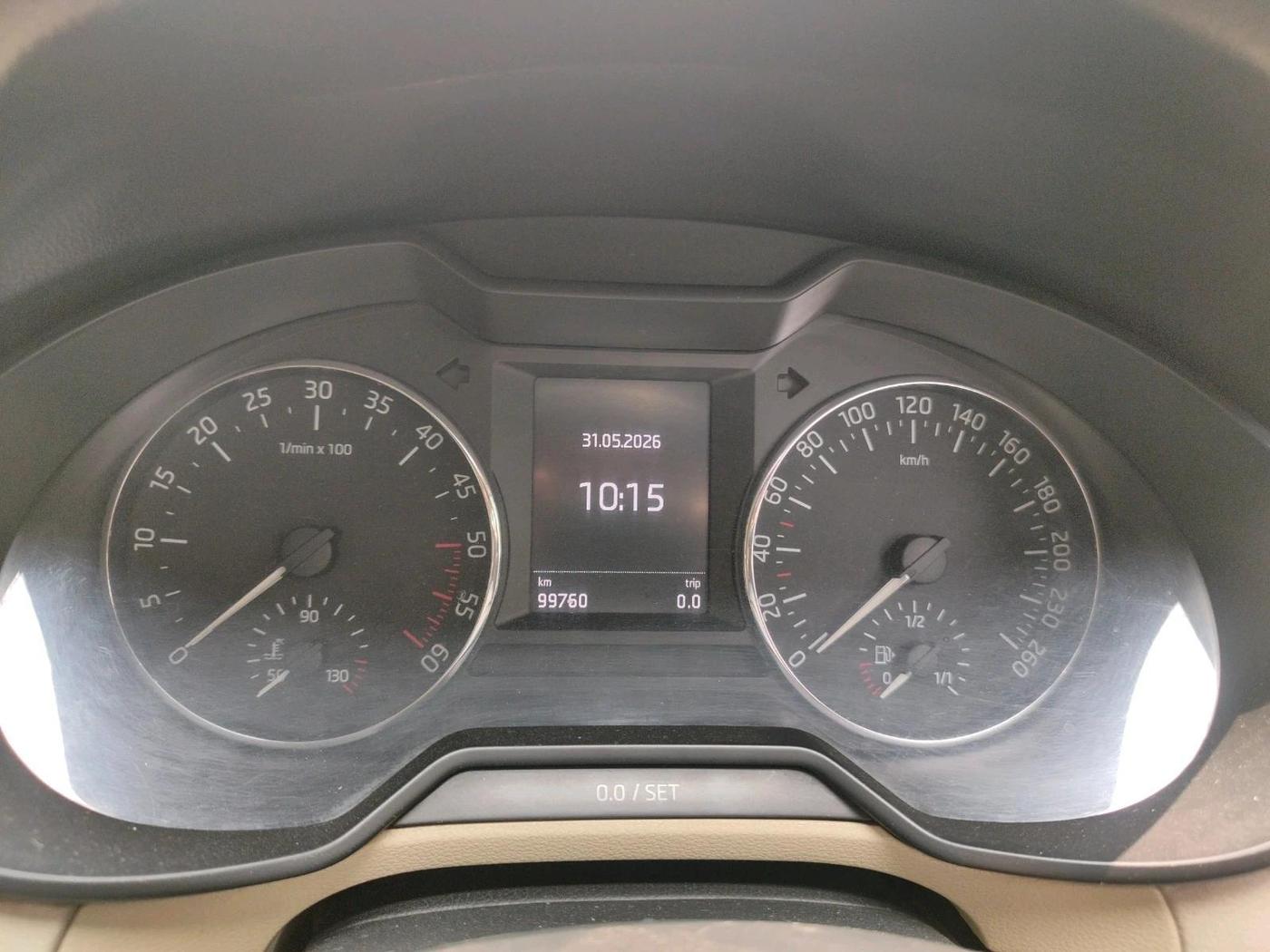2014 Skoda Octavia ELEGANCE 2.0 TDI AT, Diesel, Automatic, 99,760 km, interior