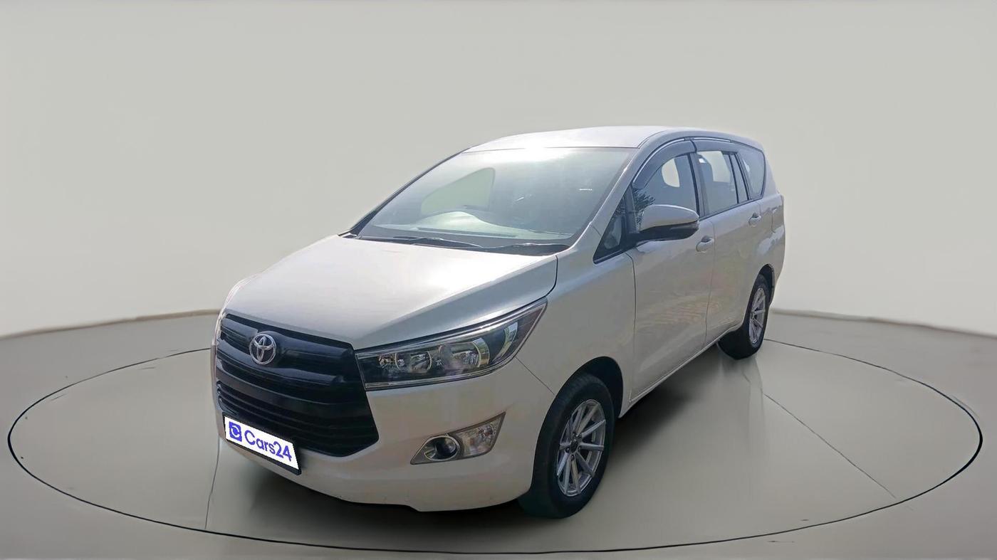 2019 Toyota Innova Crysta 2.4 G 7 STR, Diesel, Manual, 2,38,616 km, exterior