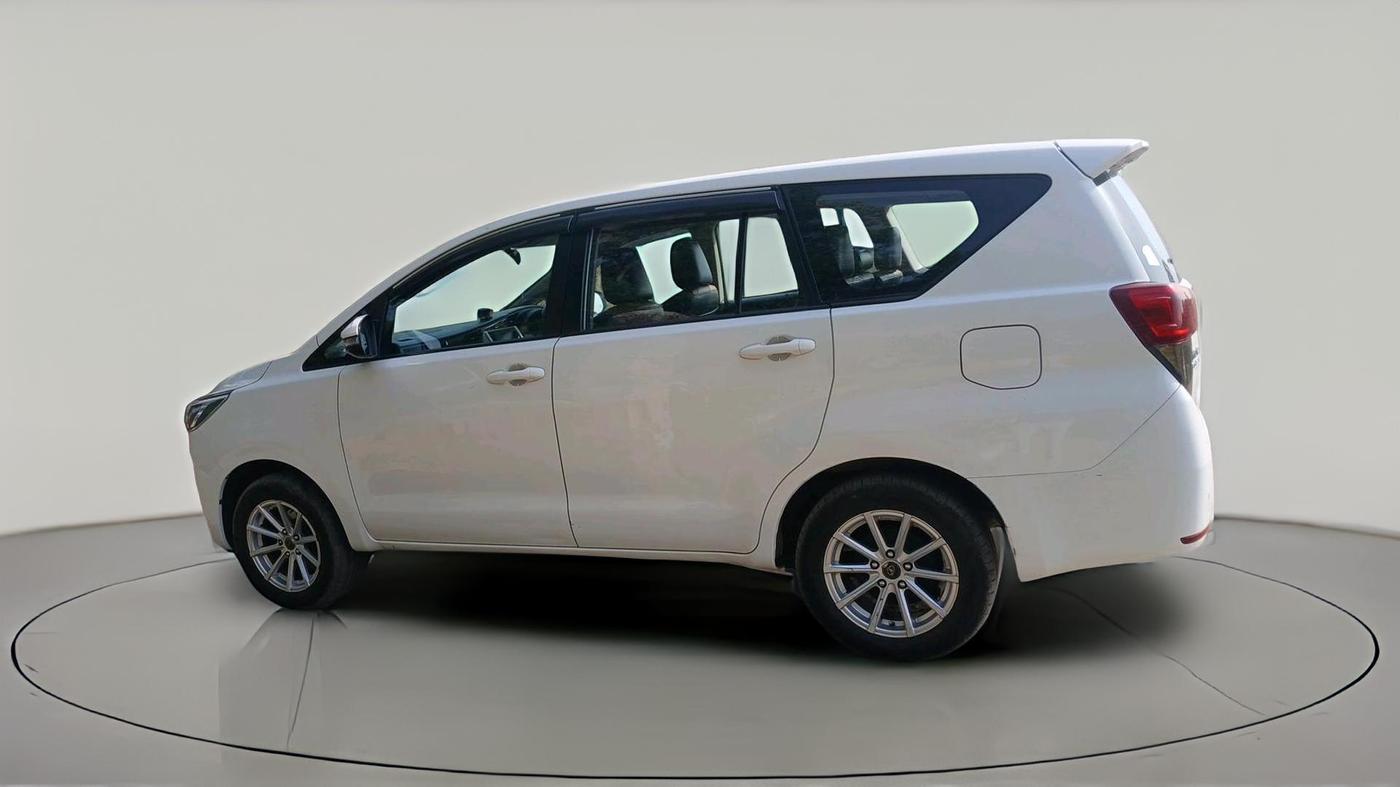 2019 Toyota Innova Crysta 2.4 G 7 STR, Diesel, Manual, 2,38,616 km, exterior