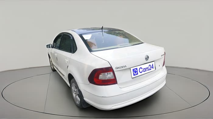 2019 Skoda Rapid AMBITION 1.6 MPI MT, Petrol, Manual, 61,828 km, exterior