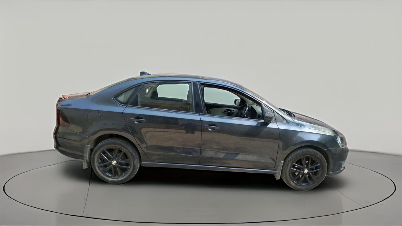 2021 Skoda Rapid AMBITION AT TSI, Petrol, Automatic, 44,632 km, exterior