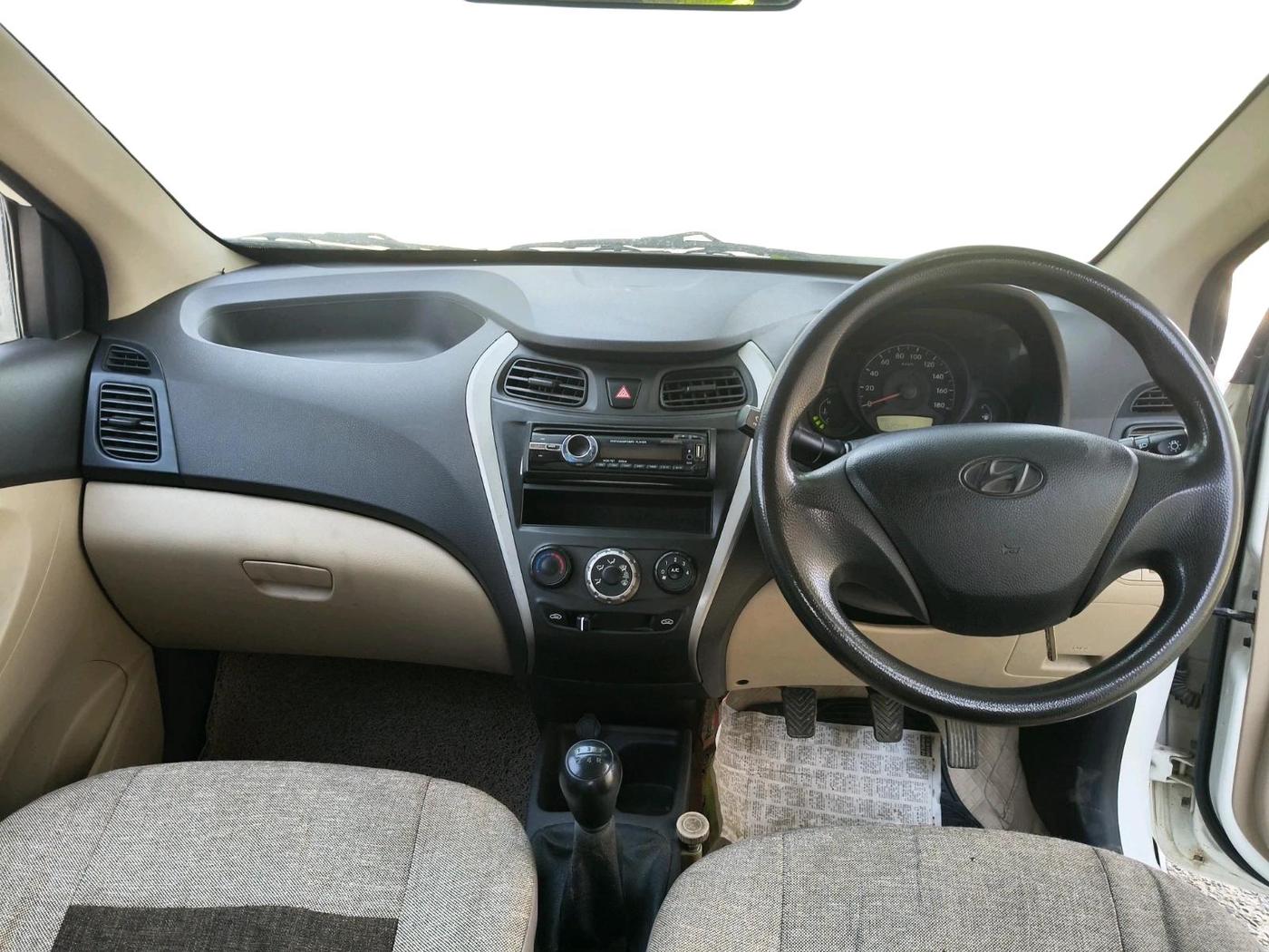 2014 Hyundai Eon ERA +, Petrol, Manual, 82,051 km, interior