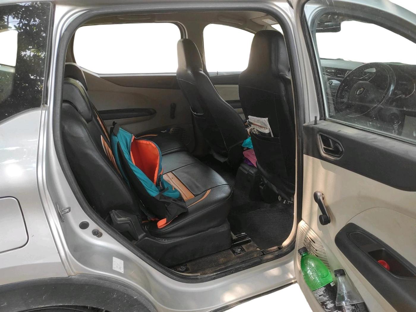 2019 Renault TRIBER RXL MT, Petrol, Manual, 72,995 km, interior