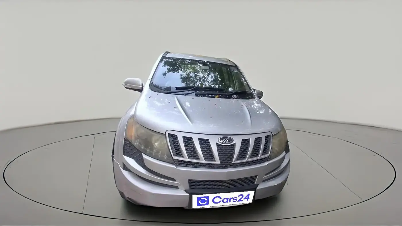 2013 Mahindra XUV500 W6, Diesel, Manual, 1,27,379 km, exterior