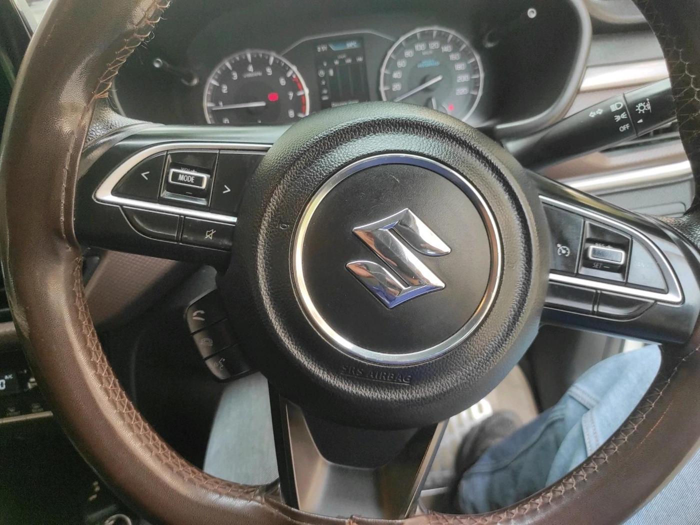 2022 Maruti BREZZA ZXI SMART HYBRID , Petrol, Manual, 44,206 km, interior