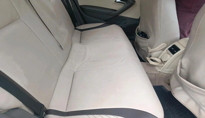 2014 Volkswagen Vento HIGHLINE DIESEL 1.5, Diesel, Manual, 1,35,587 km, interior