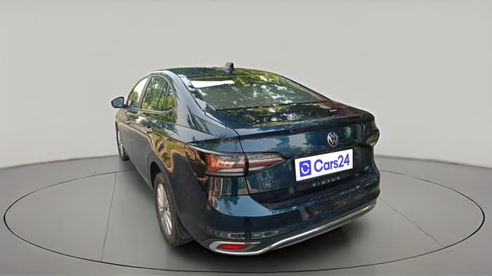 2024 Volkswagen VIRTUS HIGHLINE TSI 1.0 AT, Petrol, Automatic, 9,749 km, exterior