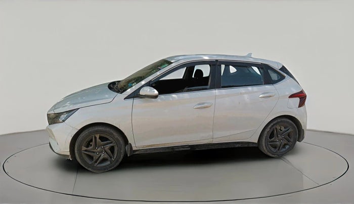 2022 Hyundai NEW I20 SPORTZ 1.2 MT, CNG, Manual, 1,02,569 km, exterior