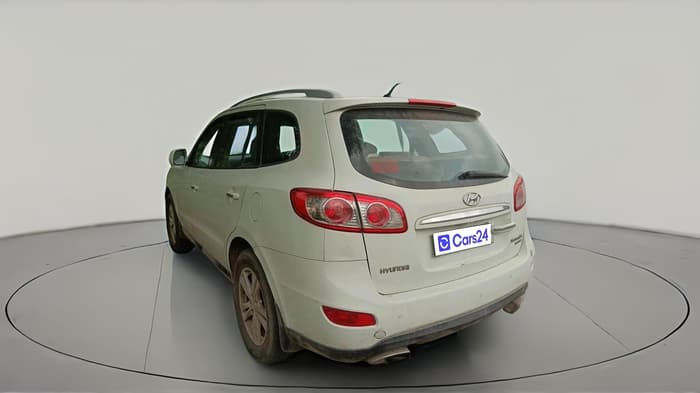 2013 Hyundai Santa Fe 2 WD, Diesel, Manual, 2,63,165 km, exterior