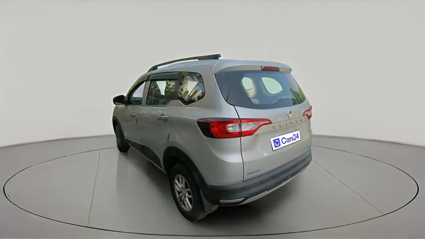 2021 Renault TRIBER RXL MT, Petrol, Manual, 31,490 km, exterior