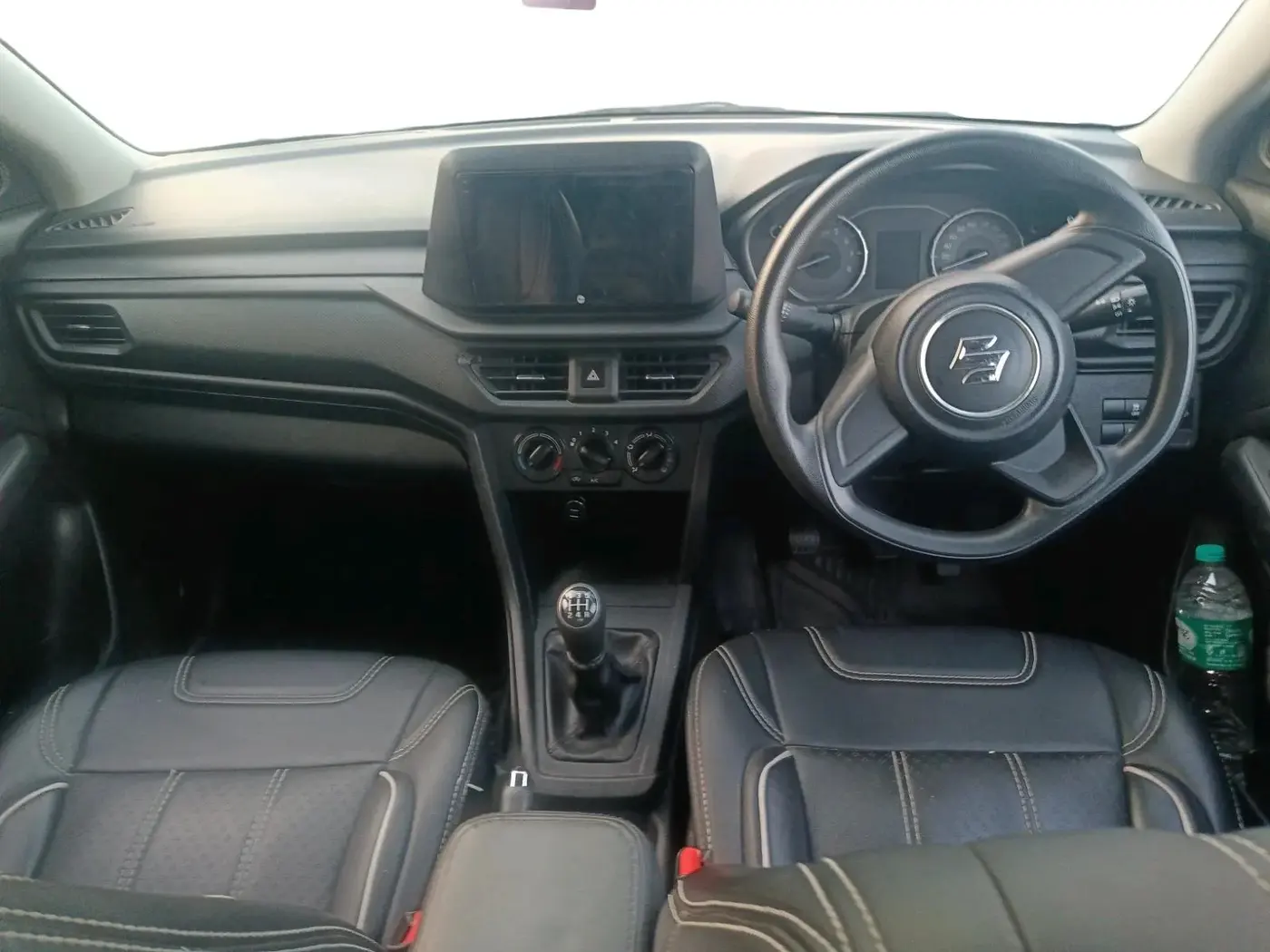 2024 Maruti BREZZA LXI S- CNG, CNG, Manual, 26,502 km, interior