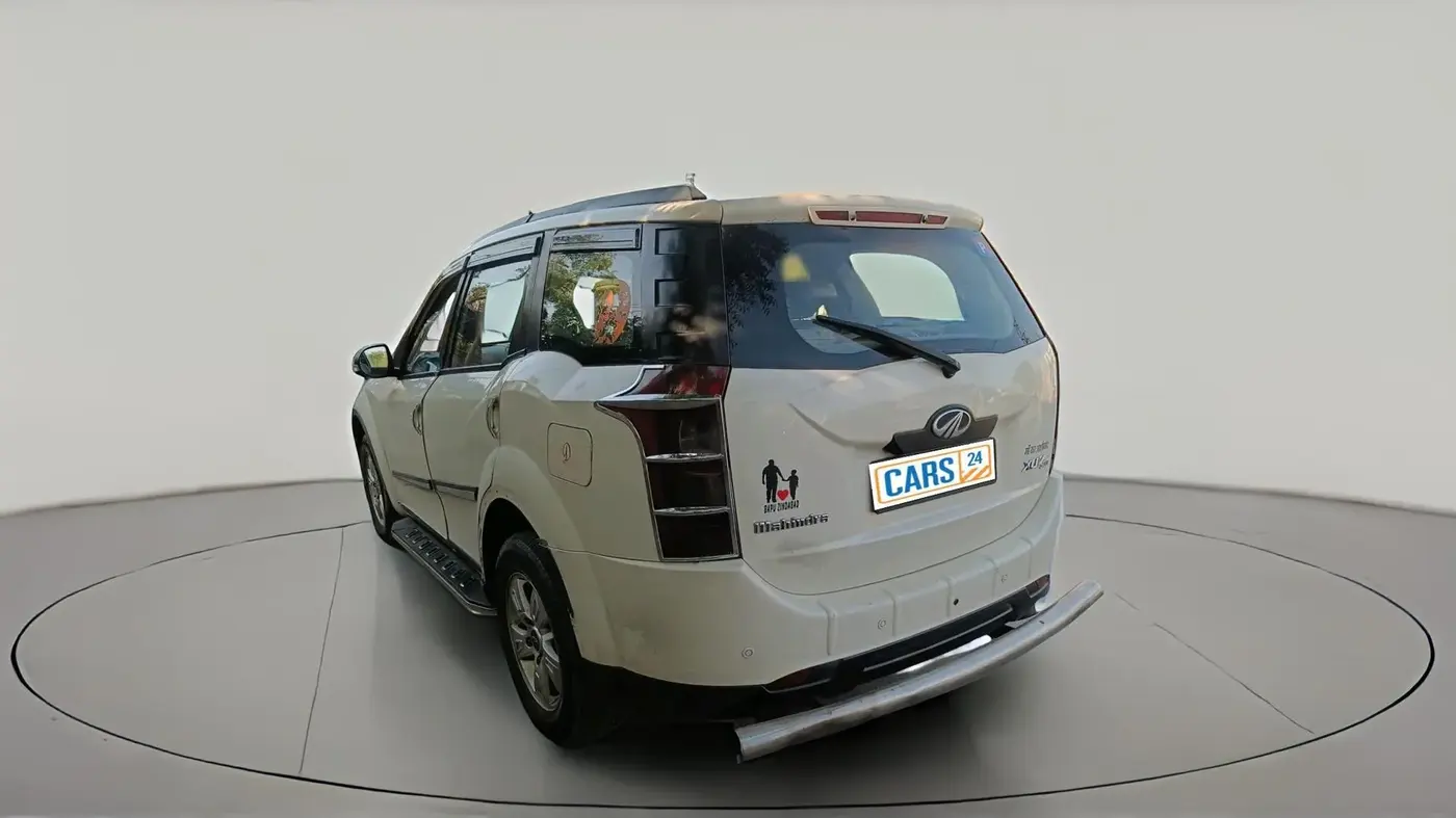 2012 Mahindra XUV500 W8, Diesel, Manual, 1,59,332 km, exterior