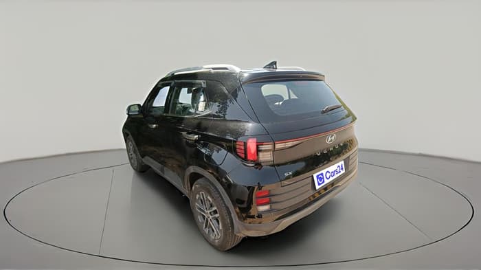 2025 Hyundai VENUE SX 1.5 CRDI, Diesel, Manual, 12,420 km, exterior