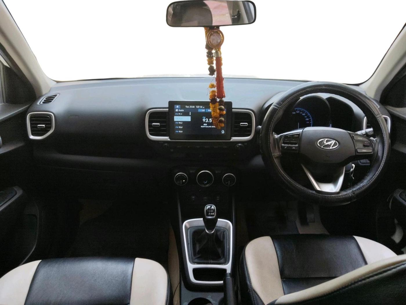 2020 Hyundai VENUE SX 1.0 TURBO, Petrol, Manual, 45,065 km, interior