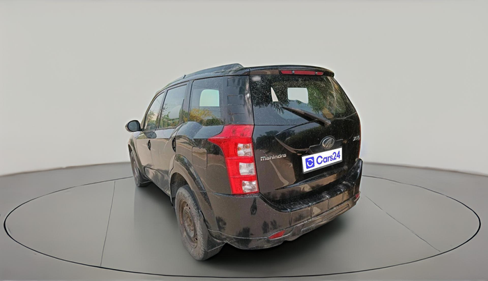 2015 Mahindra XUV500 W4, Diesel, Manual, 1,03,919 km, exterior