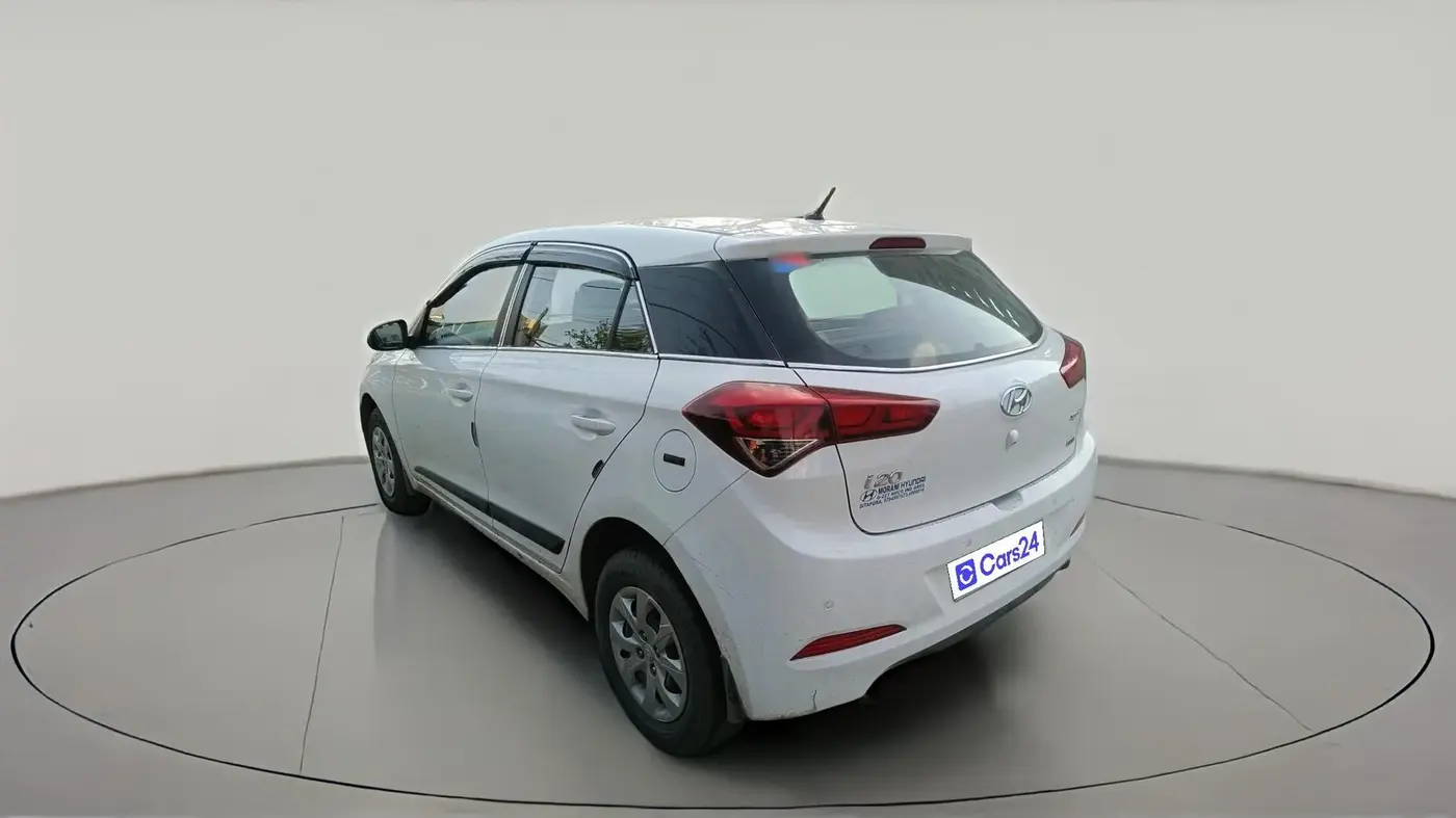 2017 Hyundai Elite i20 SPORTZ 1.2, Petrol, Manual, 1,17,119 km, exterior