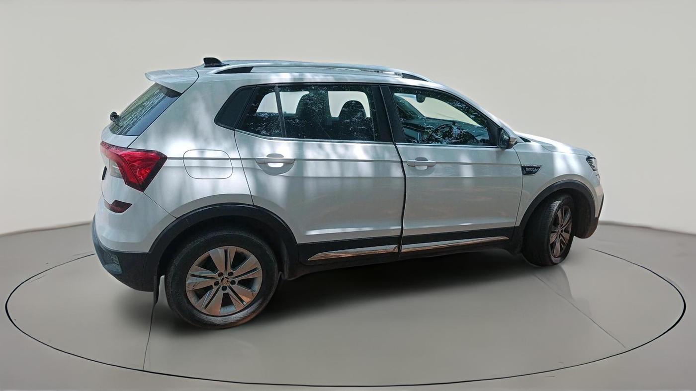 2024 Skoda KUSHAQ AMBITION 1.0L TSI MT, Petrol, Manual, 27,942 km, exterior