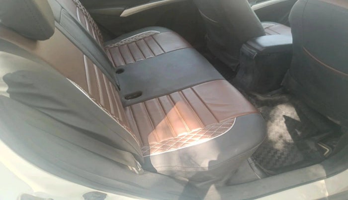 2017 Maruti S Cross ALPHA 1.6, Diesel, Manual, 1,20,574 km, interior