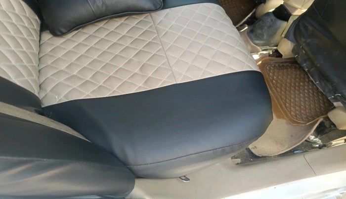 2014 Honda Amaze 1.5L I-DTEC S, Diesel, Manual, 1,02,294 km, interior